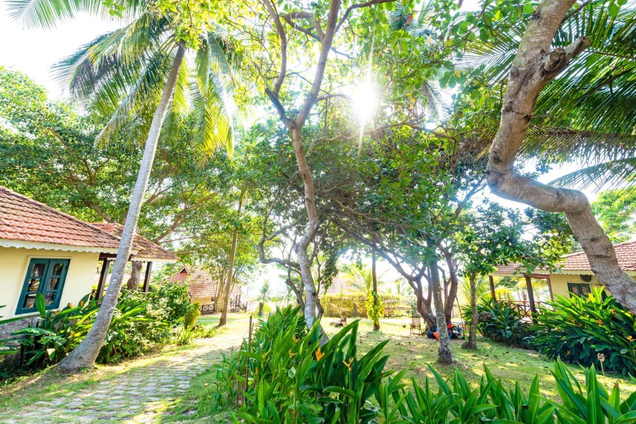 Phu Quoc Eco Beach Resort Екстер'єр фото