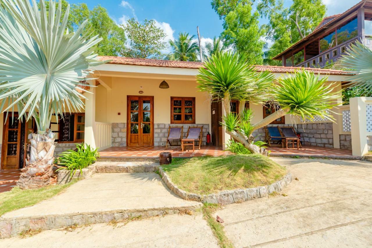 Phu Quoc Eco Beach Resort Екстер'єр фото